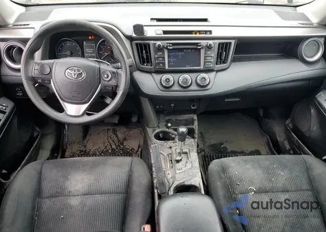 2018 Toyota Rav4 Le z USA, uszkodzony, nr VIN 2T3ZFREV8JW442052